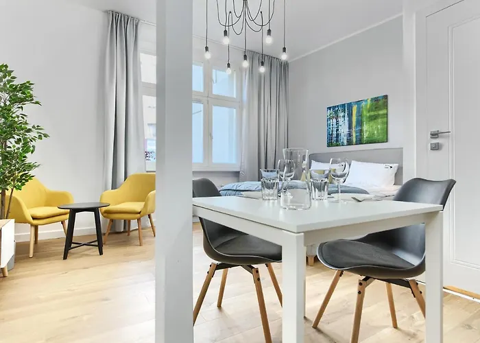 Apple Park * بوزنان